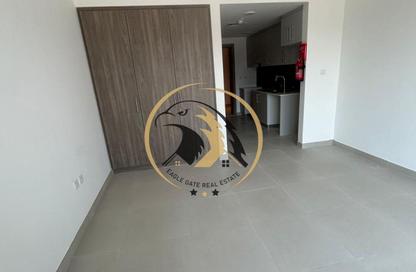 Apartment - Studio - 1 for rent in Maryam Beach Residence - Maryam Island - Al Khan - Sharjah Apartment - Studio - 1 for rent in Maryam Beach Residence - Maryam Island - Al Khan - Sharjah