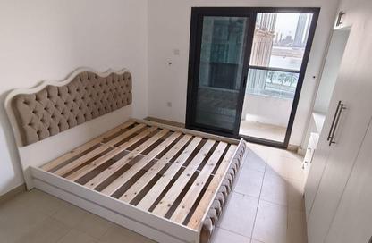 Apartment - 1 Bedroom - 2 Bathrooms for sale in Al Khan Corniche - Al Khan - Sharjah
