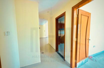 Apartment - 2 - 2 for rent in Muwaileh 29 Building - Muwaileh - Sharjah