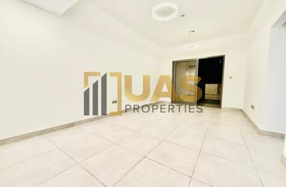 Apartment - 2 - 3 for rent in Al Fahad 9 Building - Jumeirah Garden City - Al Satwa - Dubai