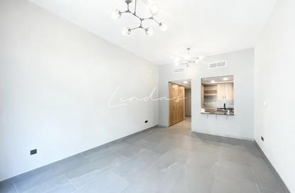 Apartment - Studio - 1 Bathroom for rent in Building 106 - Mediterranean Cluster - Discovery Gardens - Dubai