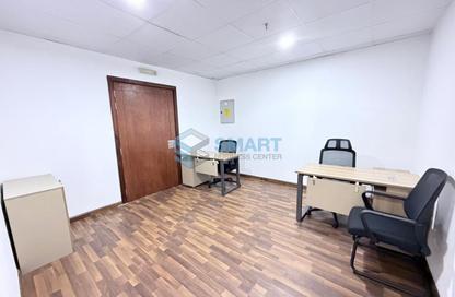 Business Centre - Studio - 6 Bathrooms for rent in Al Muraqqabat - Deira - Dubai Business Centre - Studio - 6 Bathrooms for rent in Al Muraqqabat - Deira - Dubai