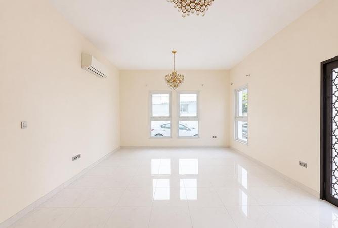 135617560 - Property Image 3