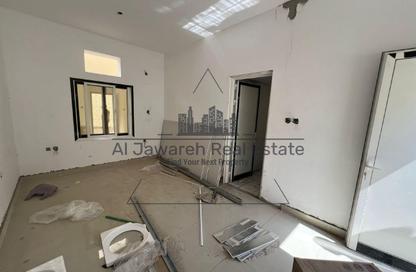Warehouse - Studio - 1 Bathroom for rent in Umm Dir - Umm Al Quwain