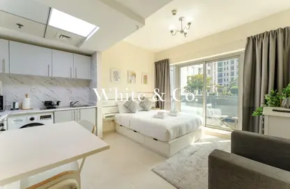 Apartment - Studio - 1 Bathroom for sale in The Point - Dubai Marina - Dubai