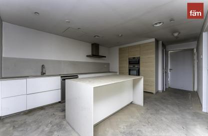Apartment - 3 Bedrooms - 3 Bathrooms for sale in Marina Pinnacle - Dubai Marina - Dubai