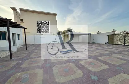 Villa - 2 Bedrooms - 4 Bathrooms for rent in Al Rahmaniya 1 - Al Rahmaniya - Sharjah