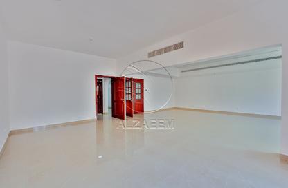 Villa - 4 Bedrooms - 5 Bathrooms for rent in Mangrove Village - Rabdan - Abu Dhabi Villa - 4 Bedrooms - 5 Bathrooms for rent in Mangrove Village - Rabdan - Abu Dhabi