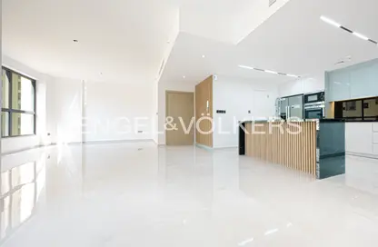 شقة - 3 غرف نوم - 4 حمامات للايجار في مرجان 1 - مرجان - جميرا بيتش ريزيدنس - دبي