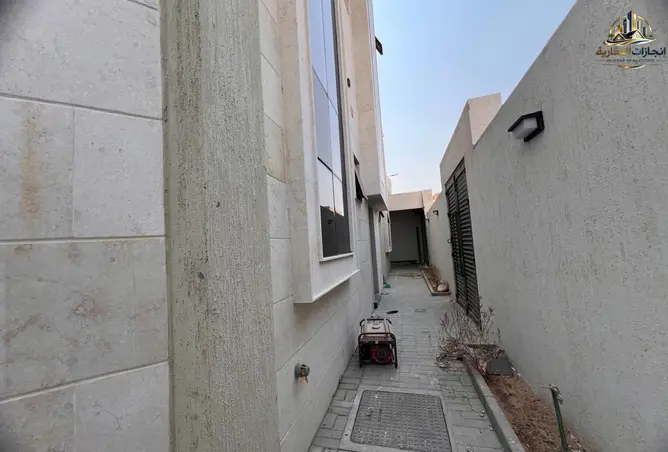 162789470 - Property Image 3
