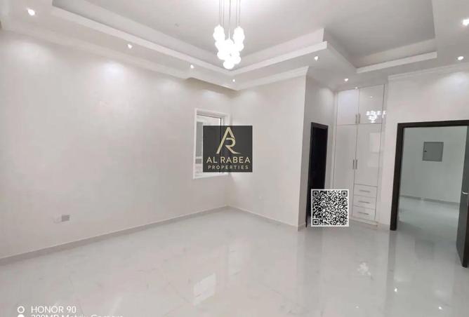115942923 - Property Image 2