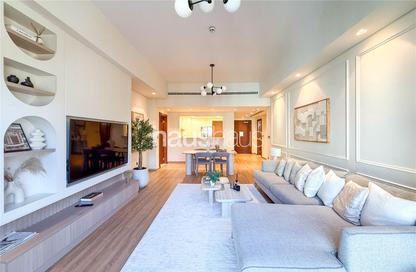 Apartment - 2 Bedrooms - 3 Bathrooms for sale in Marina Residences 6 - Marina Residences - Palm Jumeirah - Dubai