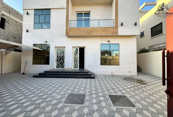 151921125 - Property Image 2
