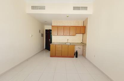 Apartment - Studio - 1 Bathroom for rent in Al Shamsi 2 - Muwaileh Commercial - Sharjah