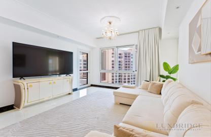 Apartment - 2 - 3 for sale in Marina Residences 3 - Marina Residences - Palm Jumeirah - Dubai