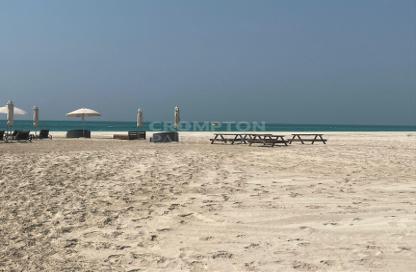 Apartment - 3 Bedrooms - 4 Bathrooms for rent in St. Regis - Saadiyat Beach - Saadiyat Island - Abu Dhabi