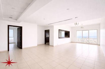 Apartment - 2 - 3 for rent in Latifa Tower - Sheikh Zayed Road - Dubai