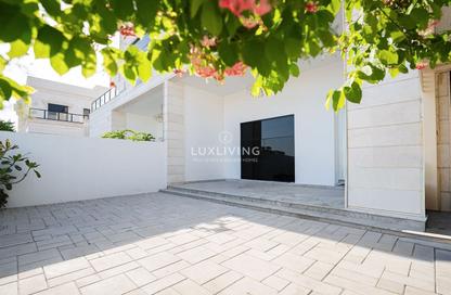 Villa - 5 - 5 for rent in Nad Al Sheba Villas - Nad Al Sheba 3 - Nad Al Sheba - Dubai