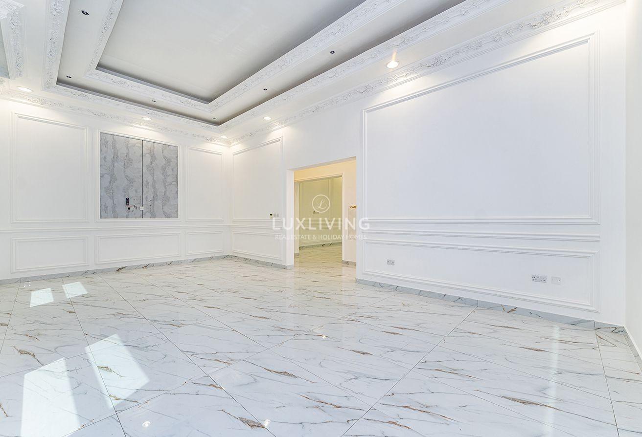 Brand New | Big Plot | Semi-detached Villa photo 4