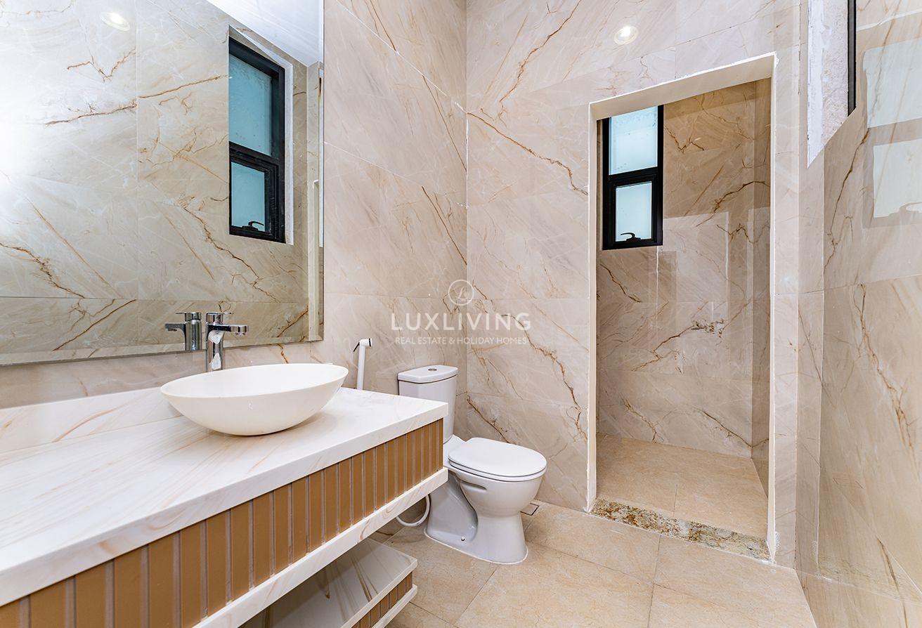 Brand New | Big Plot | Semi-detached Villa photo 12