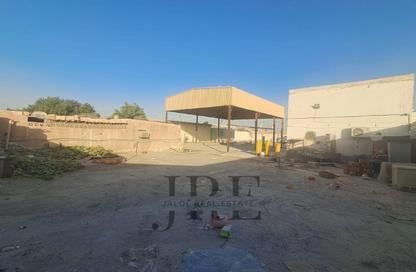 Warehouse - Studio - 1 Bathroom for rent in Al Sajaa Industrial - Al Sajaa - Sharjah