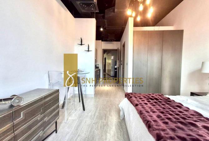 76987002 - Property Image 3