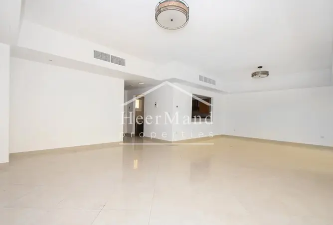 136078168 - Property Image 2
