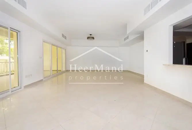 136078168 - Property Image 3
