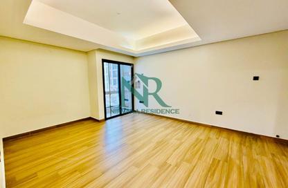 Apartment - 1 Bedroom - 1 Bathroom for rent in Tourist Club Area - Abu Dhabi