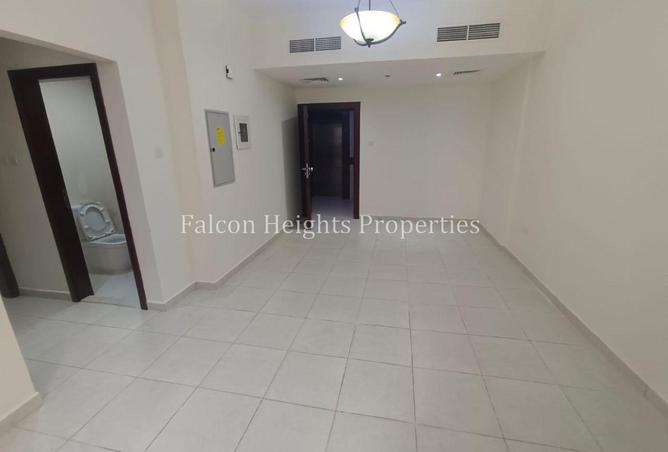 130687744 - Property Image 3