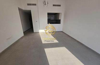 Apartment - 2 Bedrooms - 3 Bathrooms for rent in Constance - International City Phase 2 - Al Warsan 4 - Al Warsan - Dubai Apartment - 2 Bedrooms - 3 Bathrooms for rent in Constance - International City Phase 2 - Al Warsan 4 - Al Warsan - Dubai