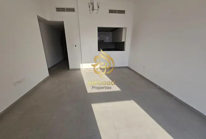 124267588 - Property Image 2