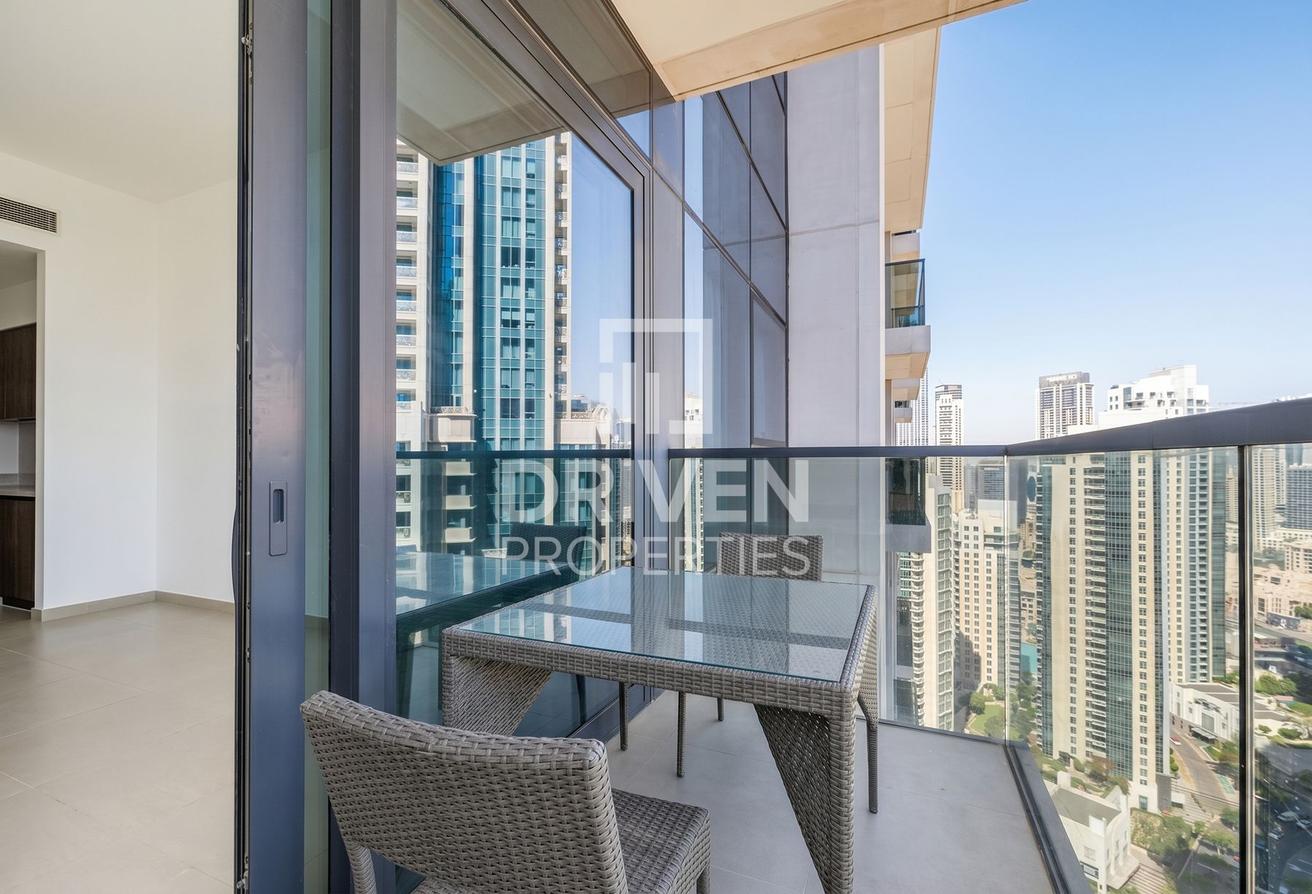 High Floor | Boulevard View | Ready to move in photo 16
