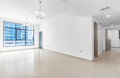 Apartment - 3 Bedrooms - 4 Bathrooms for rent in Al Barsha 1 - Al Barsha - Dubai