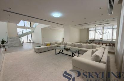 Villa - 5 - 7 for rent in Al Aweer 1 - Al Aweer - Dubai