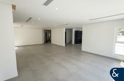 Villa - 4 - 5 for rent in Meadows 1 - Meadows - Dubai