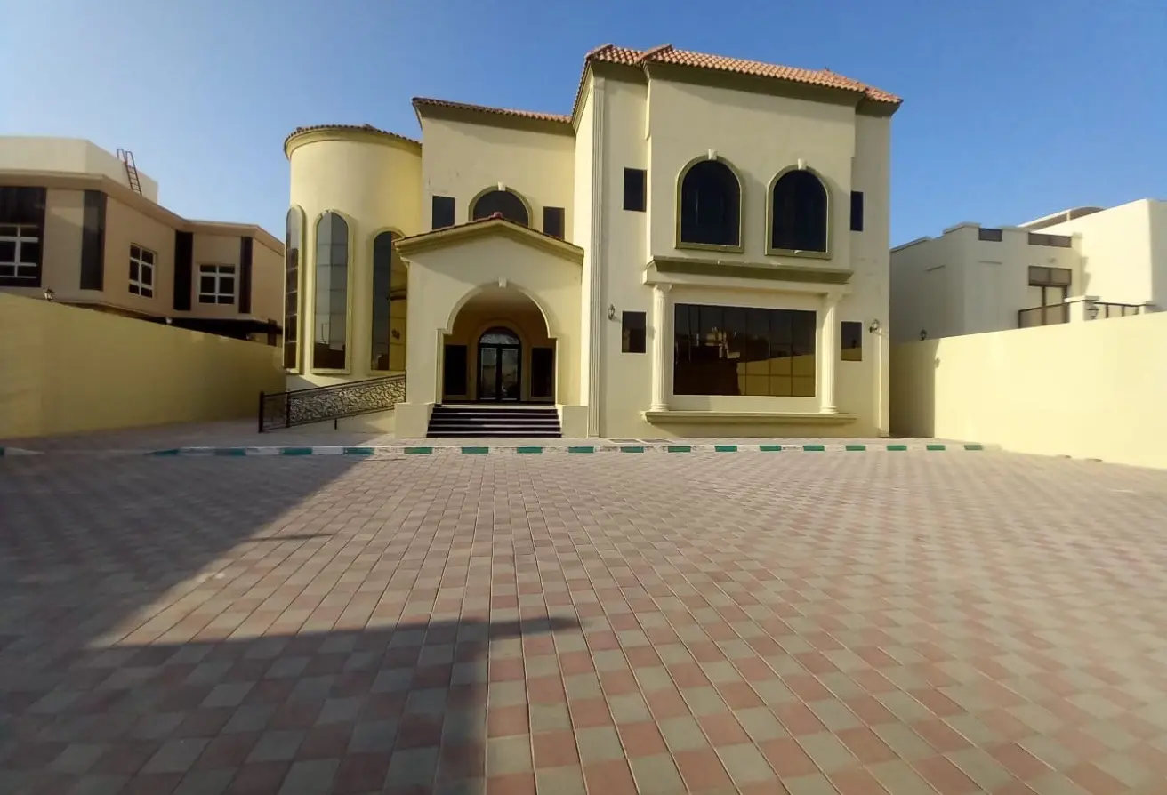 160993918 - Property Main Image