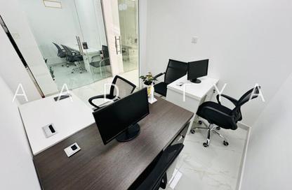 Office Space - Studio - 1 Bathroom for rent in Reem Residency - Al Karama - Dubai