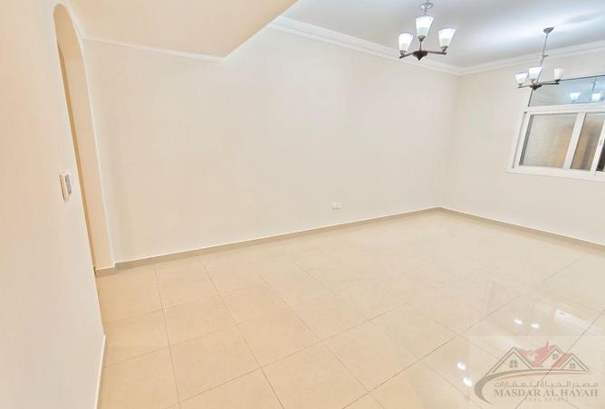 83642770 - Property Image 3
