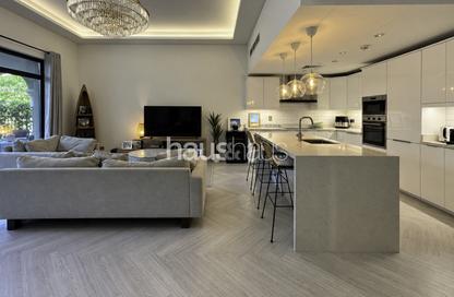 Apartment - 2 - 4 for sale in Al Khushkar - Shoreline Apartments - Palm Jumeirah - Dubai