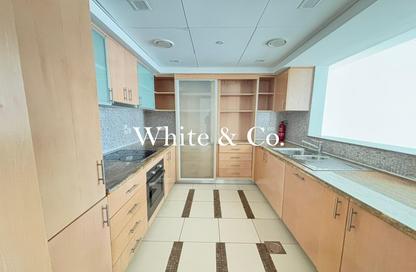 Apartment - 1 Bedroom - 2 Bathrooms for rent in Fairfield Tower - Park Island - Dubai Marina - Dubai