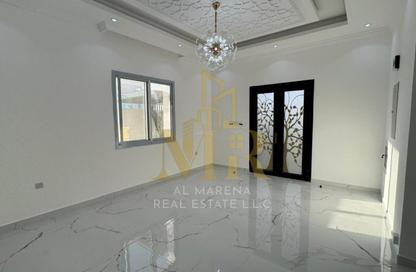 Villa - 5 Bedrooms - 7 Bathrooms for sale in Al Yasmeen 1 - Al Yasmeen - Ajman