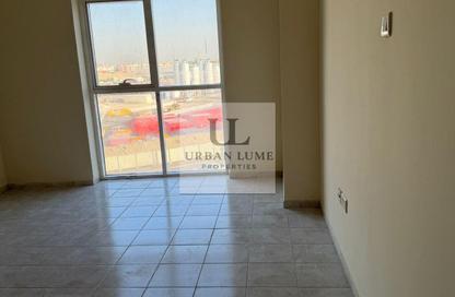 Apartment - 1 Bedroom - 2 Bathrooms for sale in Global Green View - CBD (Central Business District) - International City - Dubai