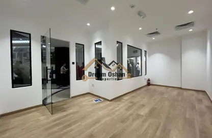Retail - Studio - 1 Bathroom for rent in Umm Hurair 2 - Umm Hurair - Dubai Retail - Studio - 1 Bathroom for rent in Umm Hurair 2 - Umm Hurair - Dubai