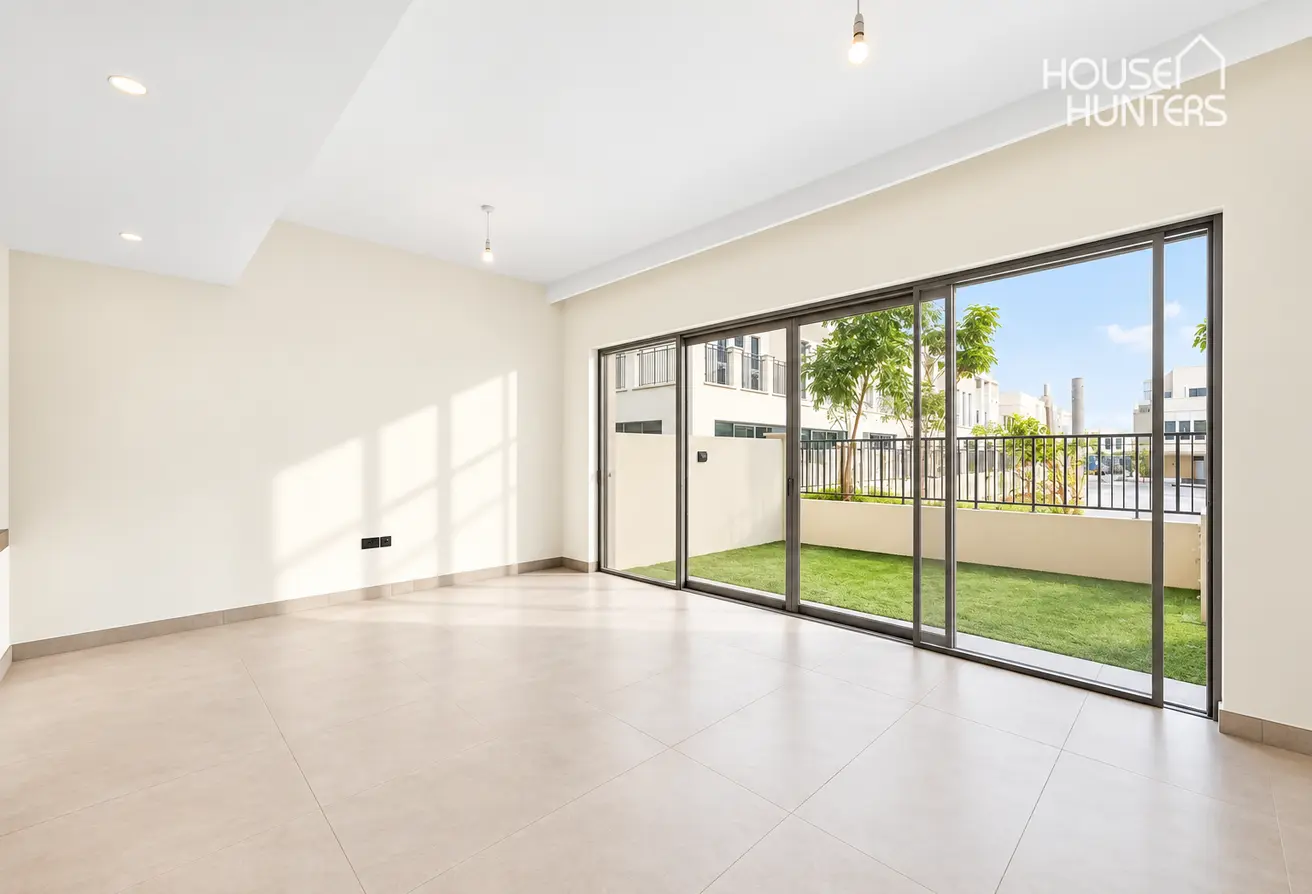 152863206 - Property Main Image