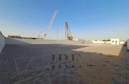 Warehouse - Studio - 1 Bathroom for rent in Al Sajaa Industrial - Al Sajaa - Sharjah