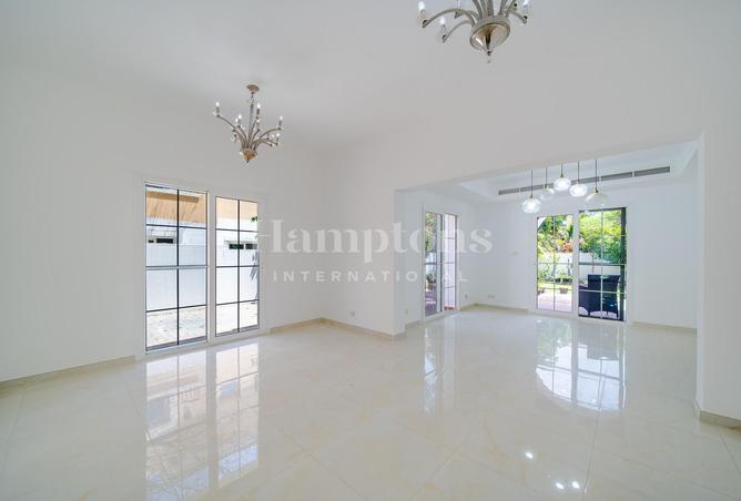 80677698 - Property Image 3