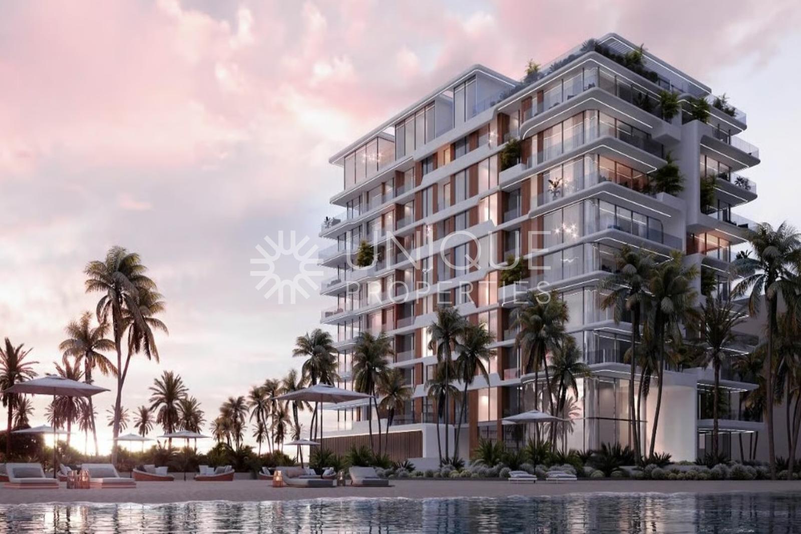 Beachfront | Luxury Apartment | Stunning Views