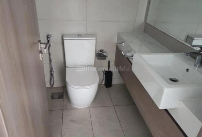 100389367 - Property Image 2