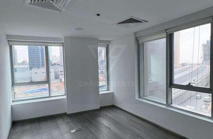 Office Space - Studio - 1 Bathroom for rent in Ontario Tower - Business Bay - Dubai